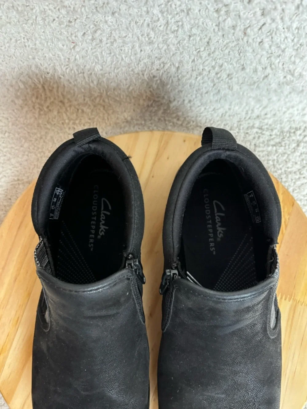 Clarks Cloudsteppers Boots Womens 7.5 Breeze Clover Side Zipper in Black